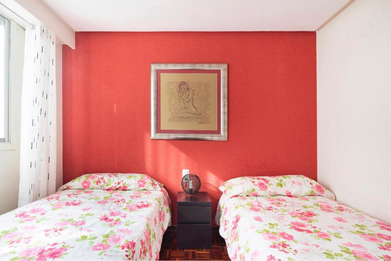 Apartamento En El Centro De Ourense Luaran gambar